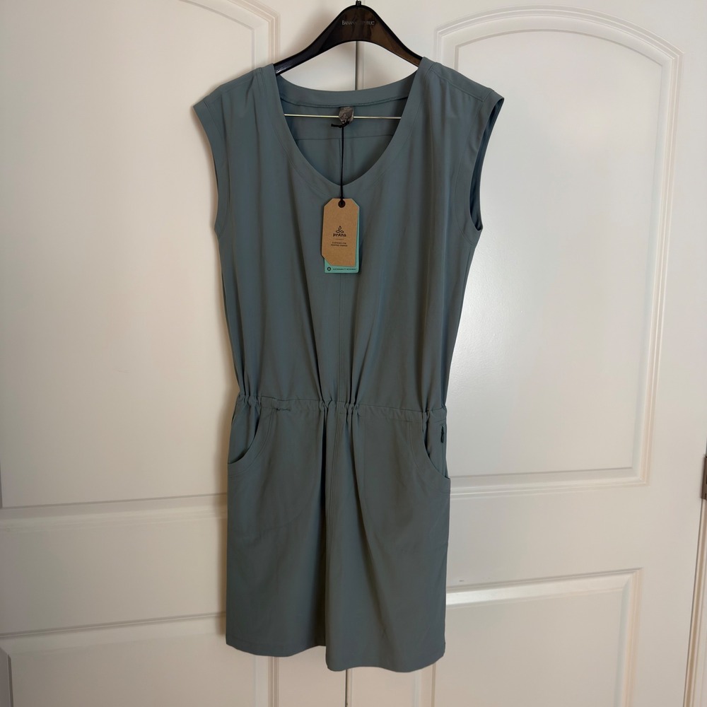 Prana Norma Dress Smoky Blue V-Neck Relaxed Fit Travel Woven W31202068 Womens S